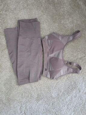 Mauve Active Set - Sports Bra + Leggings